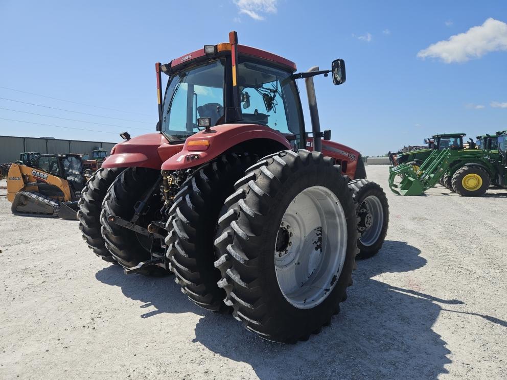 Image for 2011 Case IH Magnum 225 CVT