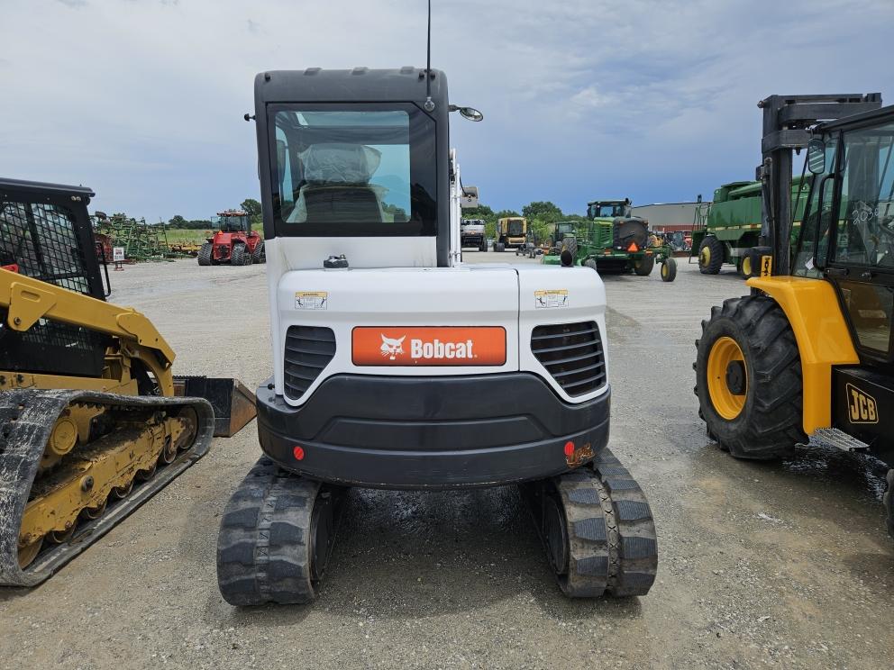 Image for 2019 Bobcat E63