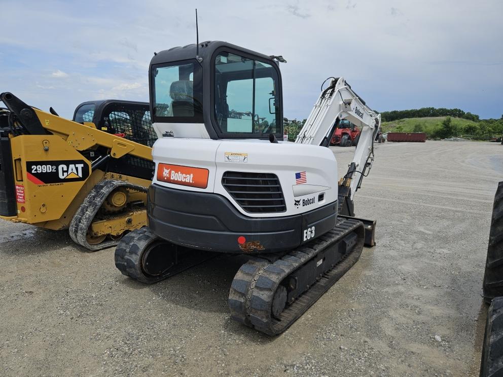 Image for 2019 Bobcat E63
