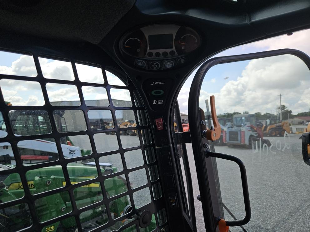 Image for 2018 Bobcat T595