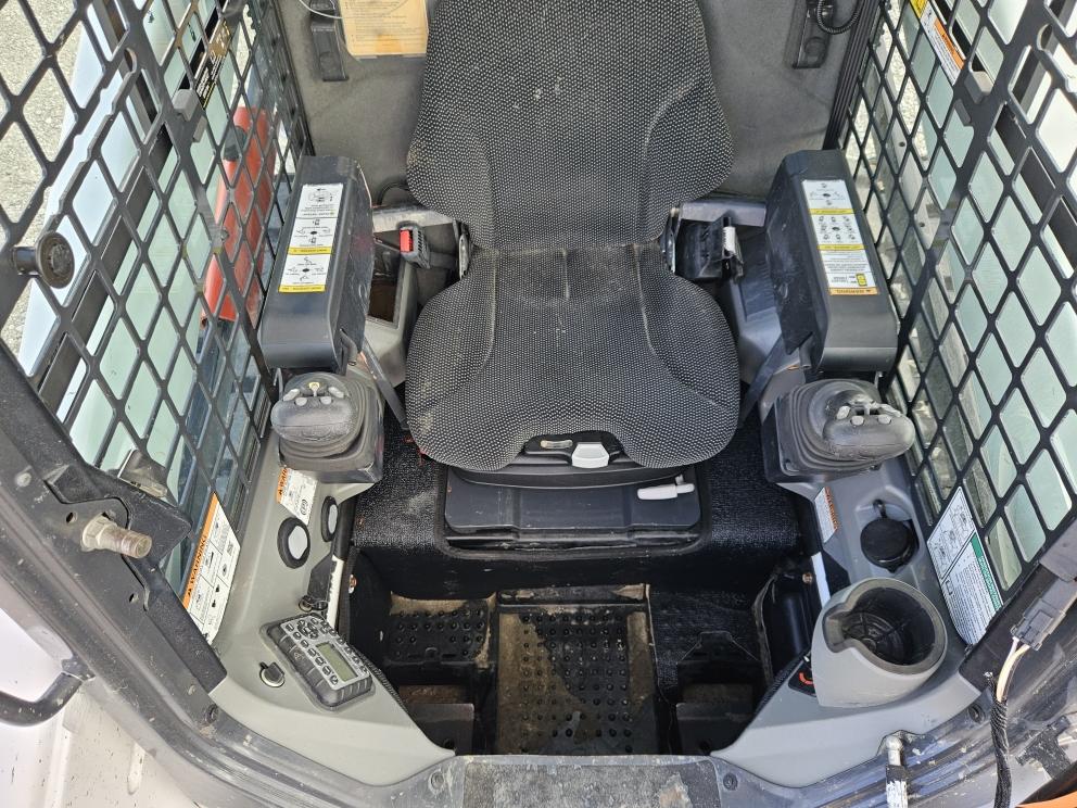 Image for 2018 Bobcat T595