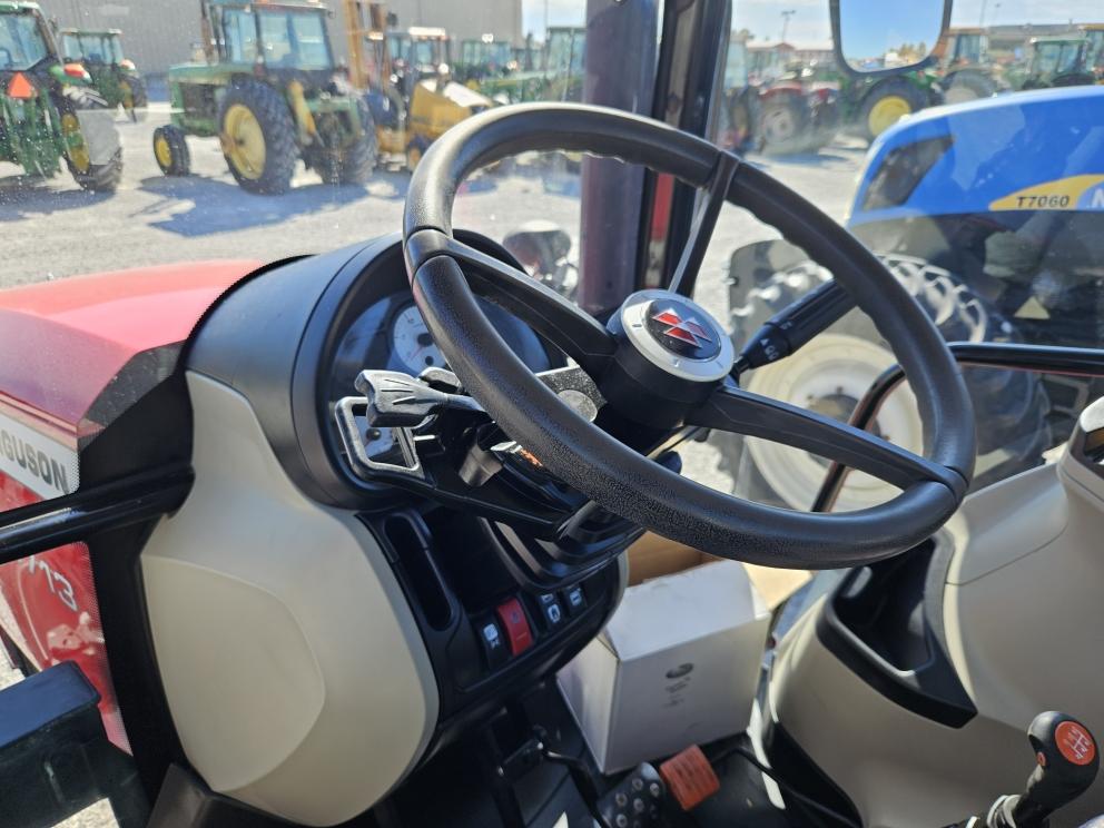 Image for 2020 Massey Ferguson 6713