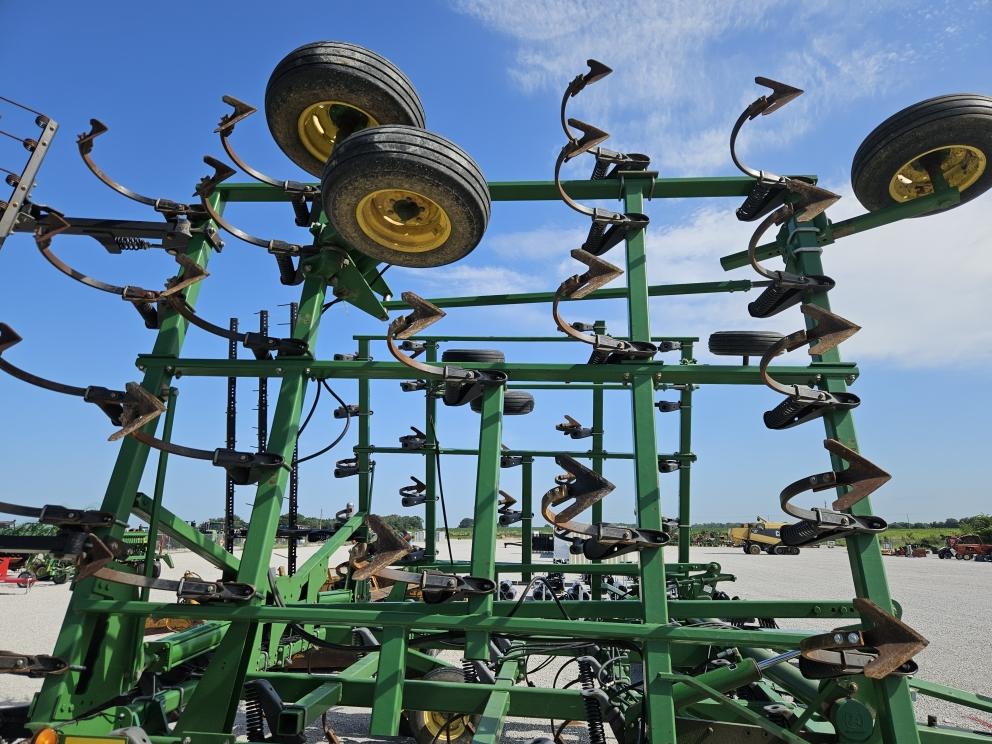 Image for John Deere 2210