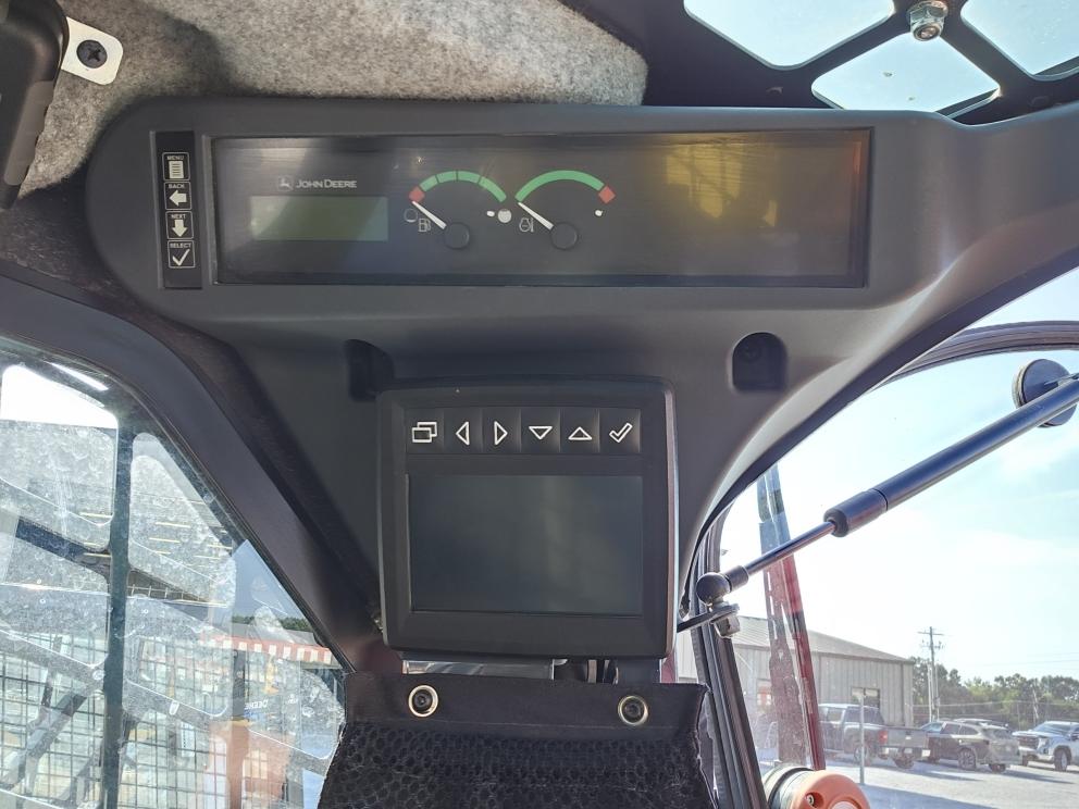 Image for 2018 John Deere 331G