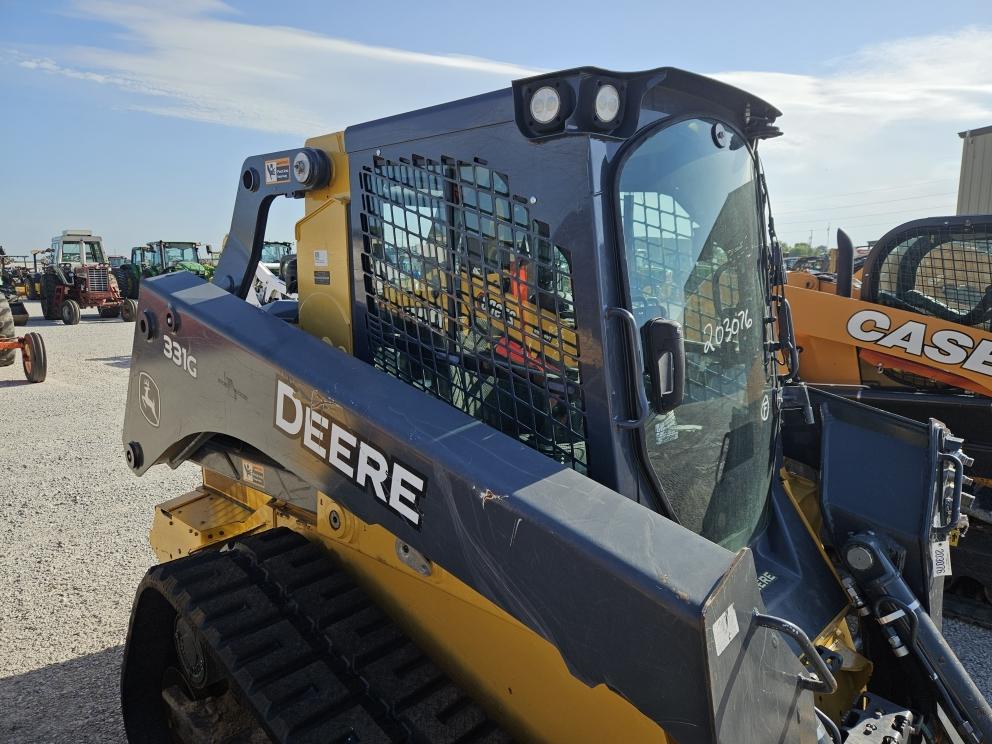 Image for 2018 John Deere 331G