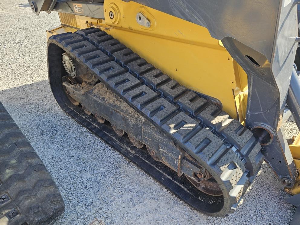 Image for 2018 John Deere 331G