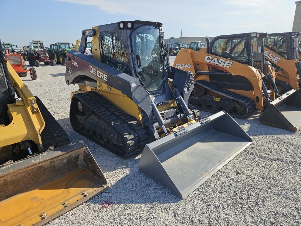 Image for 2018 John Deere 331G