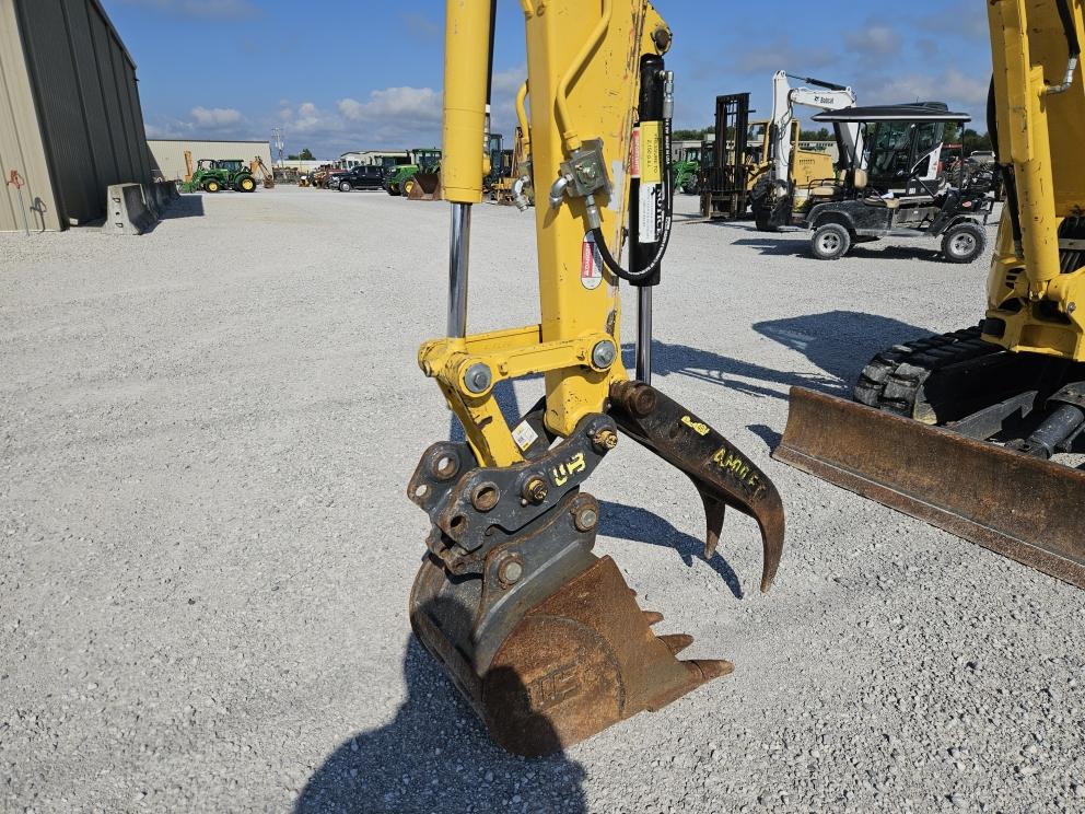 Image for 2021 Kobelco SK35SR-6