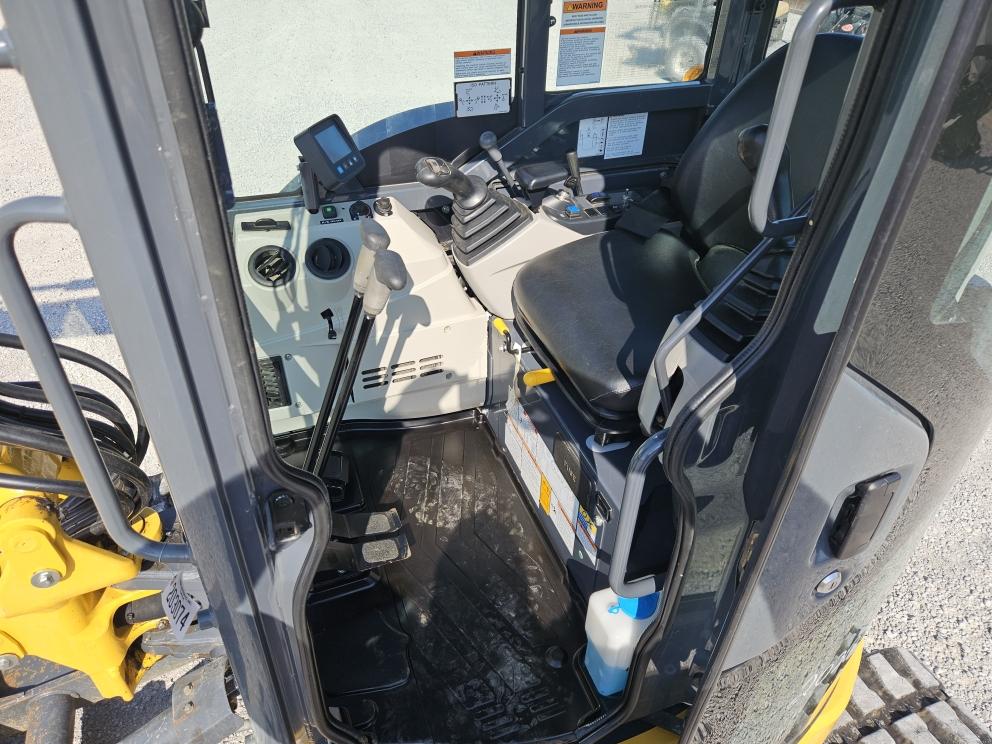 Image for 2021 Kobelco SK35SR-6