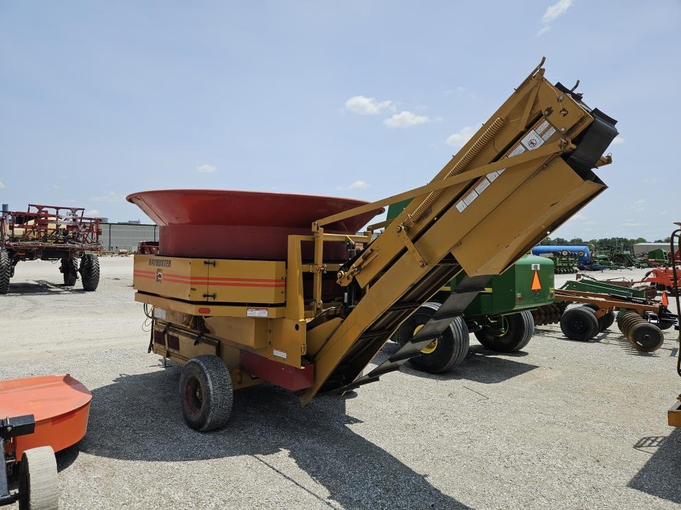 Image for Haybuster H1000