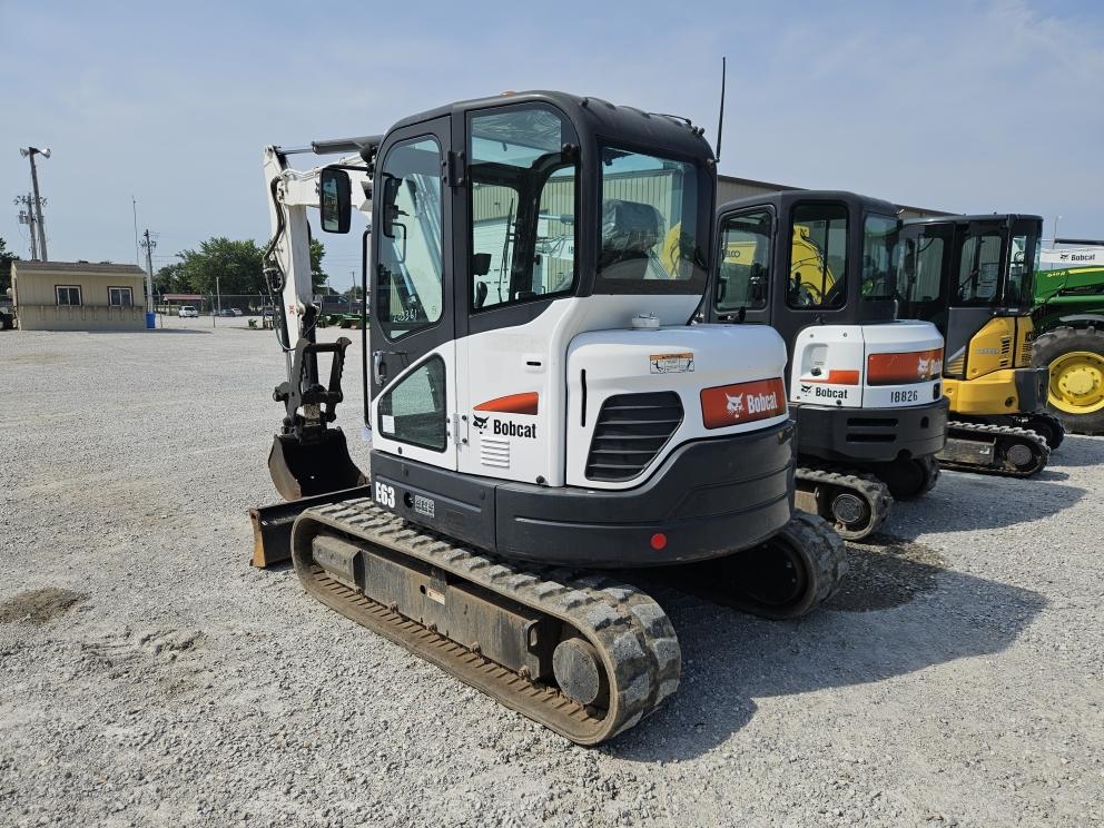 Image for 2016 Bobcat E63