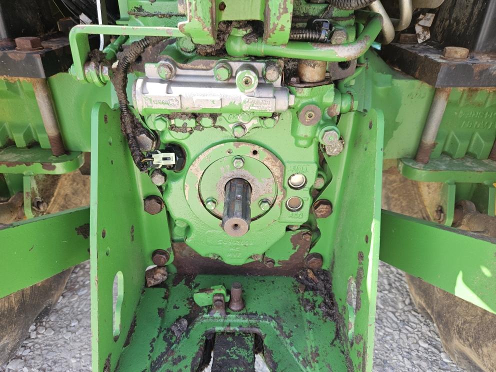 Image for 2016 John Deere 5085E