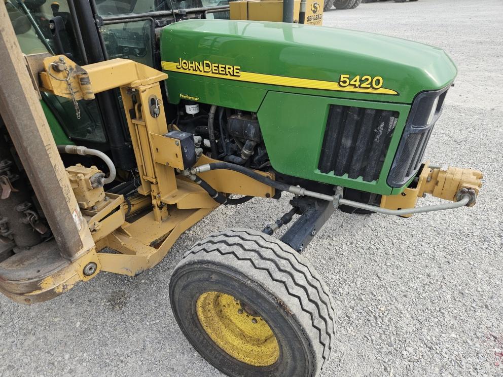 Image for 2004 John Deere 5420