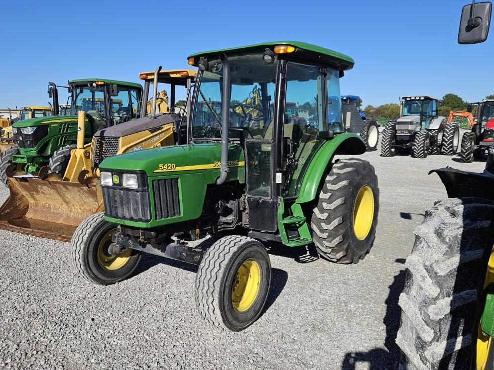 Image for 2004 John Deere 5420