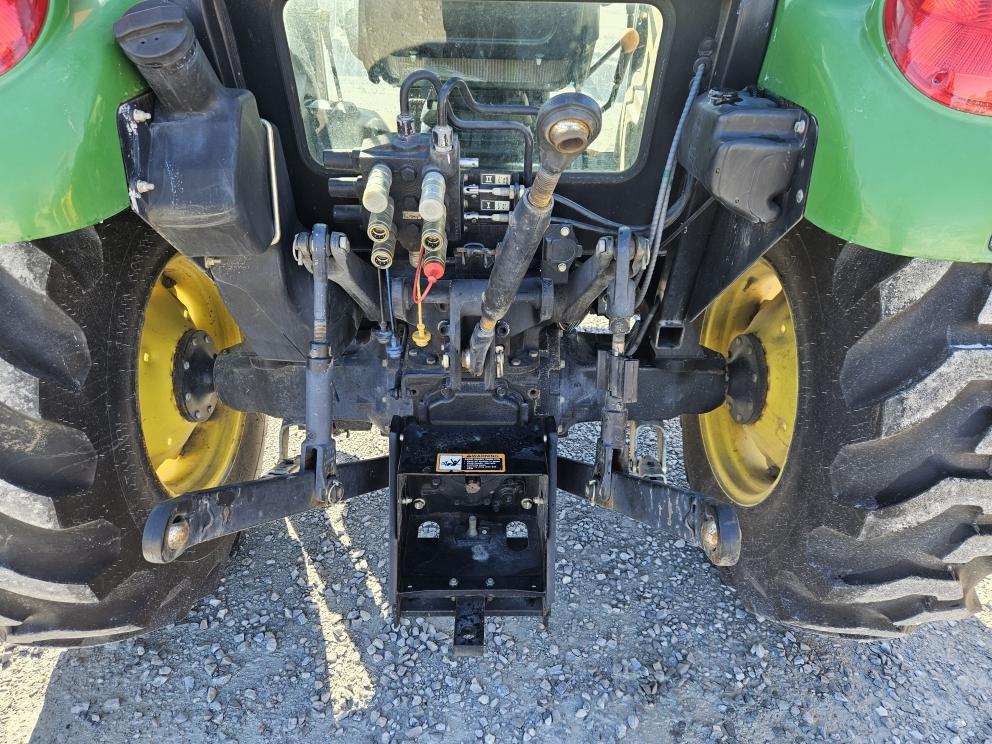 Image for 2004 John Deere 5420