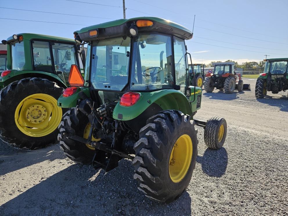 Image for 2004 John Deere 5420