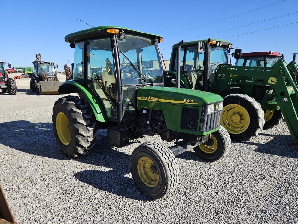 Image for 2004 John Deere 5420