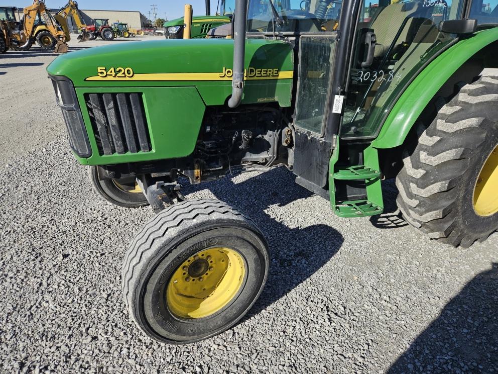 Image for 2004 John Deere 5420