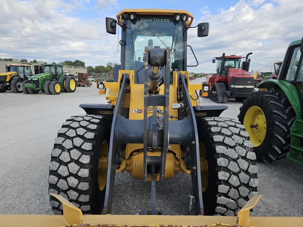 Image for 2021 John Deere 524 P-Tier