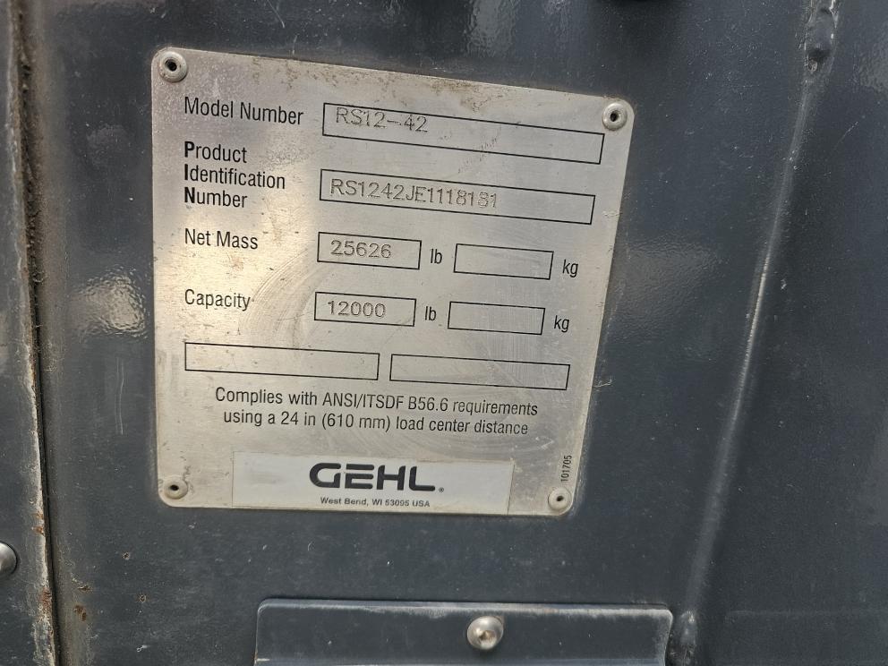 Image for 2014 Gehl RS12-42