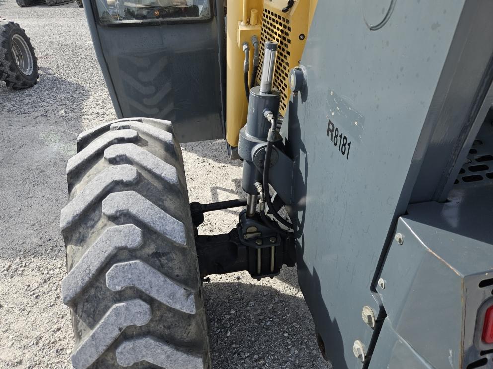 Image for 2014 Gehl RS12-42