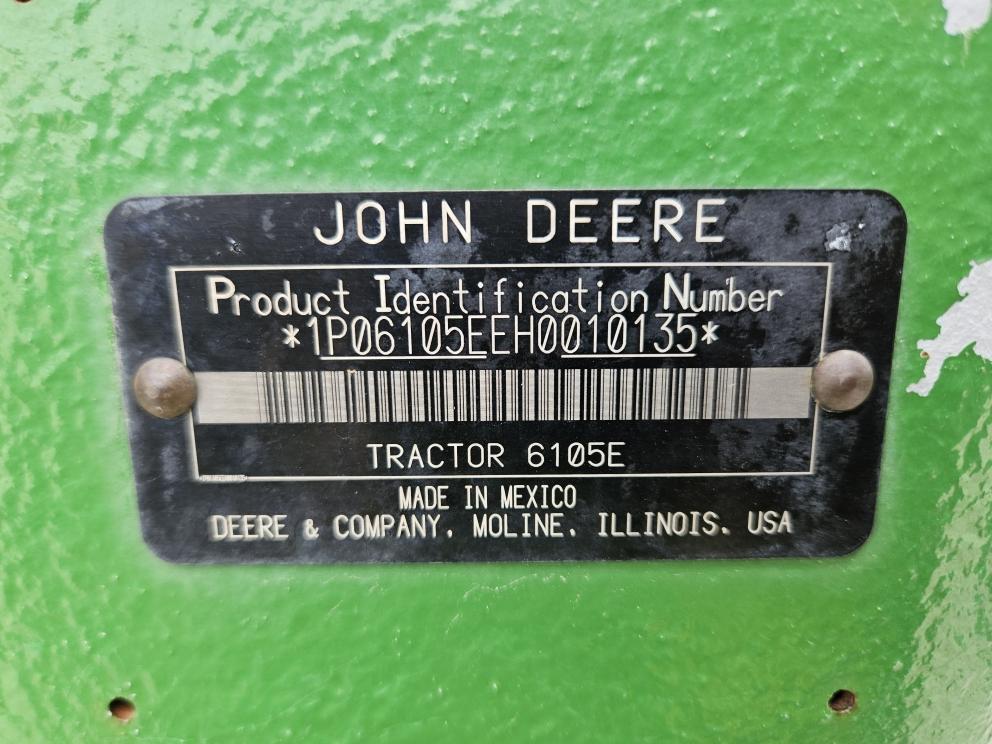 Image for 2017 John Deere 6105E