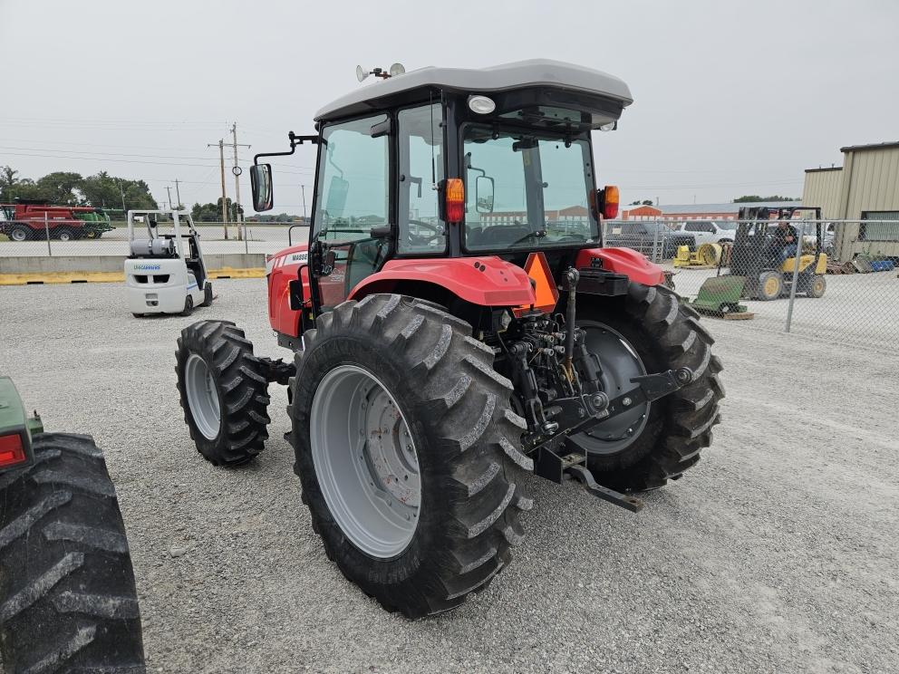 Image for 2014 Massey Ferguson 4610