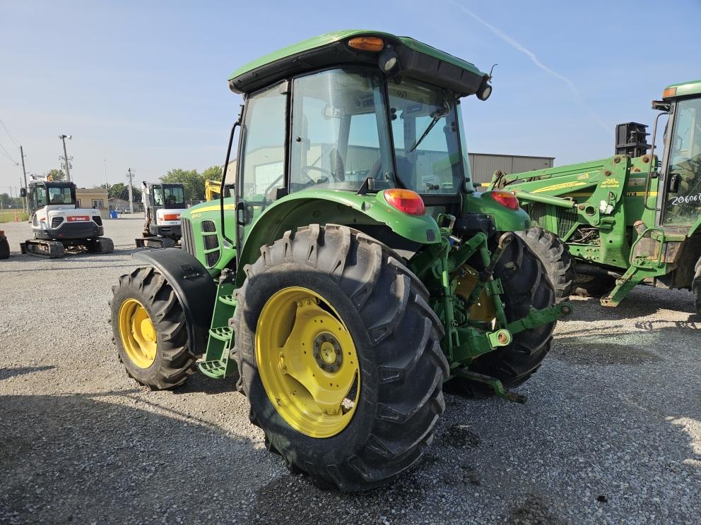 Image for 2010 John Deere 6115D