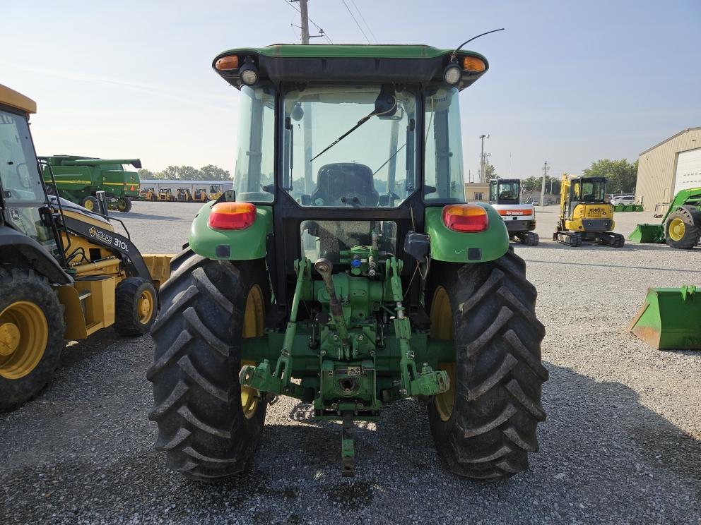 Image for 2010 John Deere 6115D