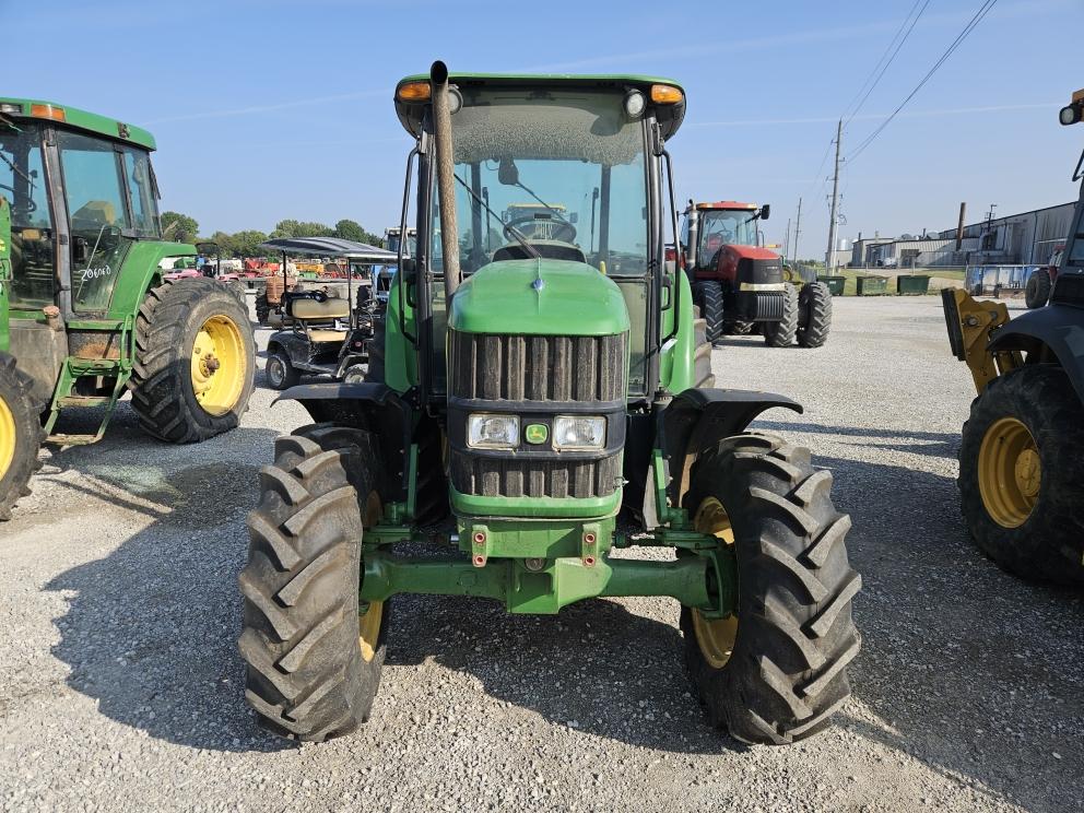 Image for 2010 John Deere 6115D