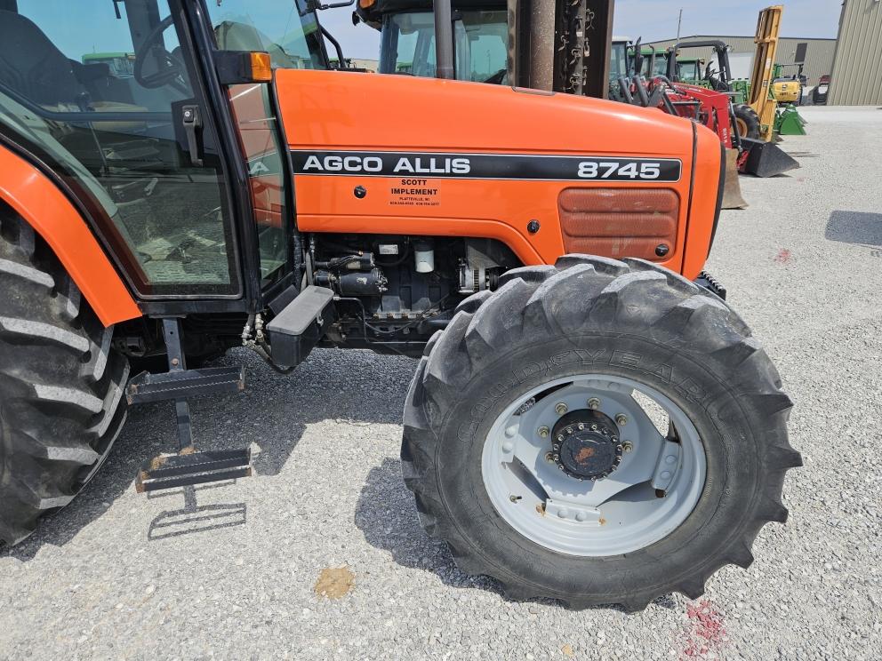 Image for 1998 Agco Allis 8745