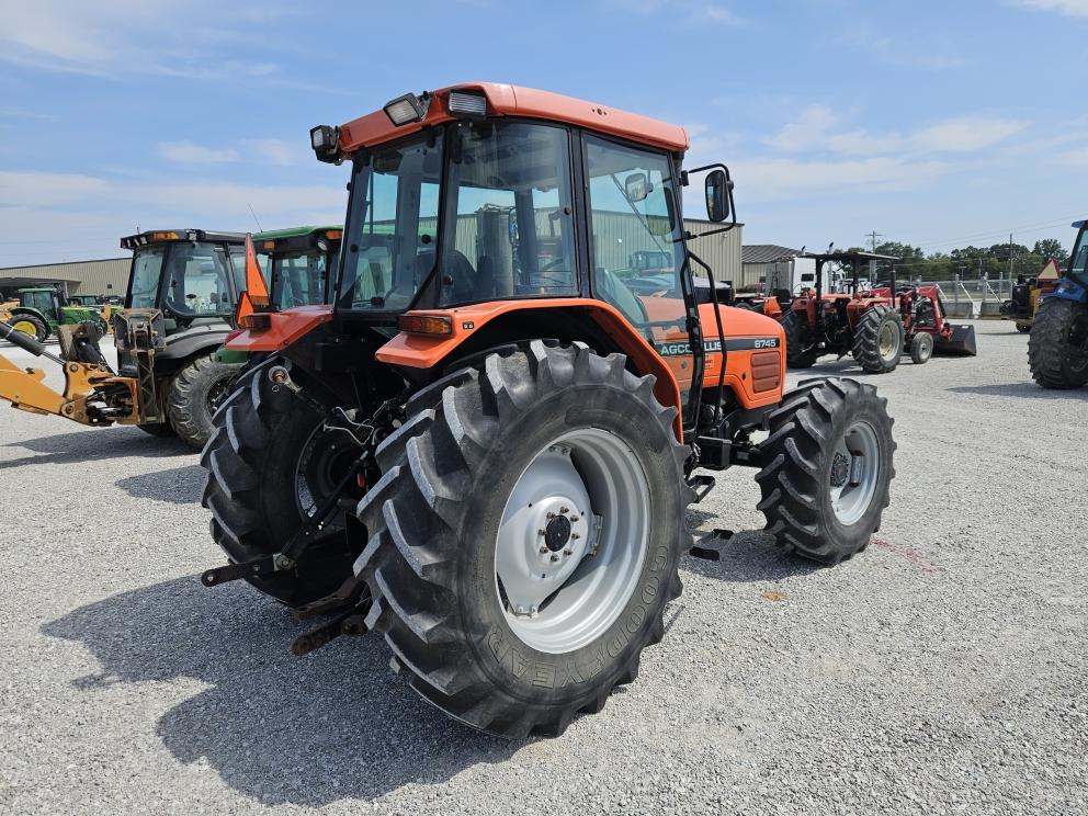 Image for 1998 Agco Allis 8745