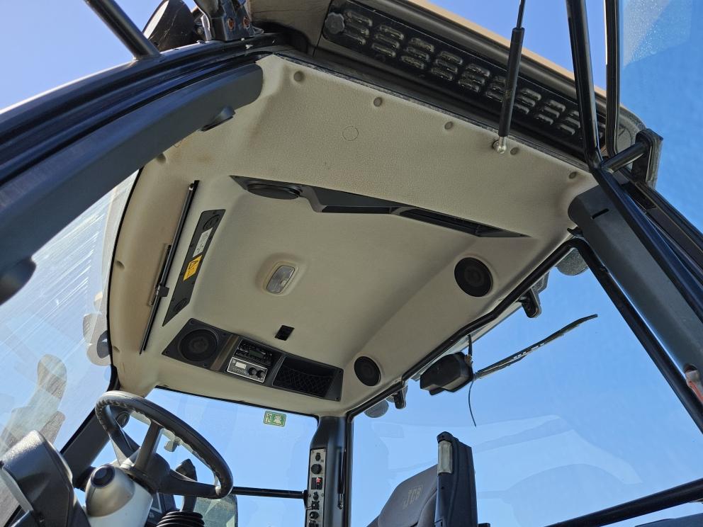 Image for 2010 JCB 8250