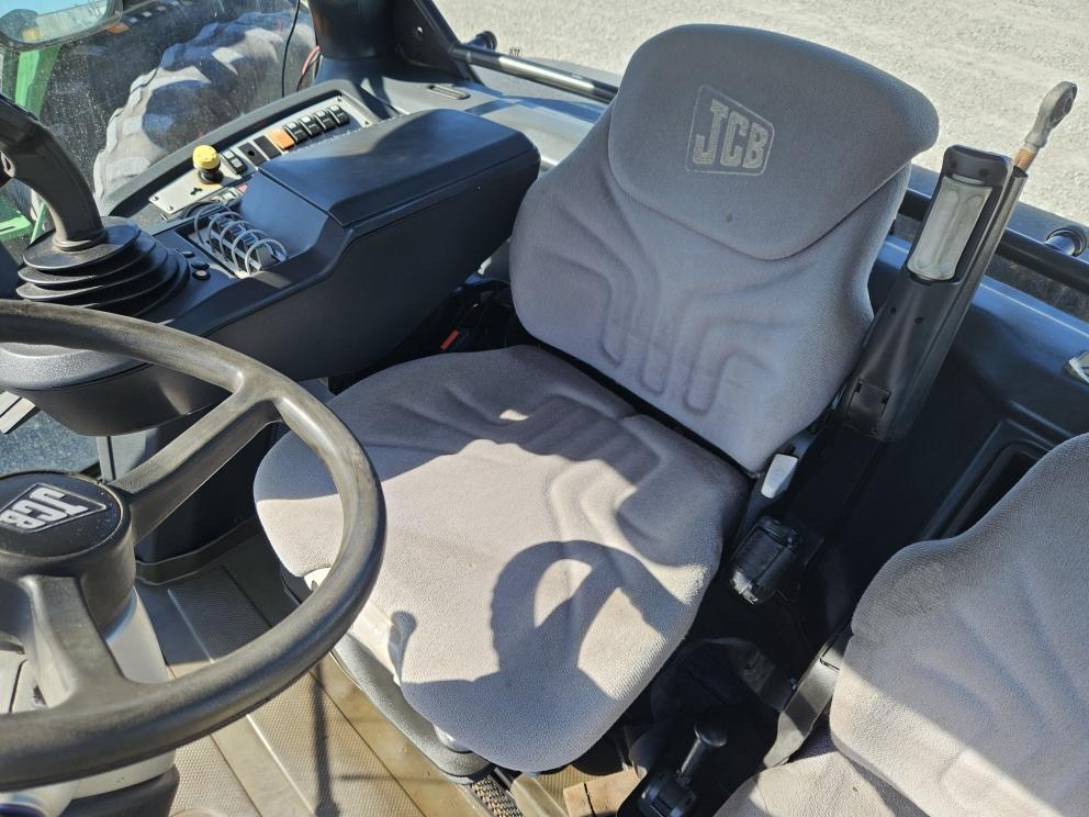 Image for 2010 JCB 8250