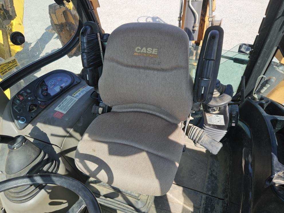 Image for 2016 Case 590SN