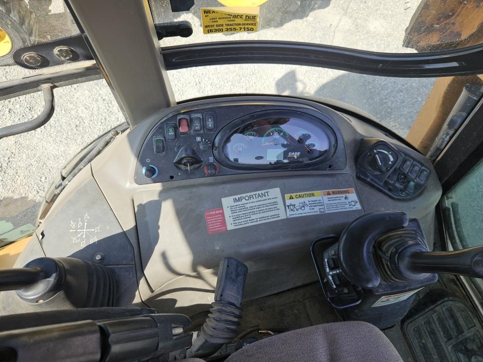 Image for 2016 Case 590SN