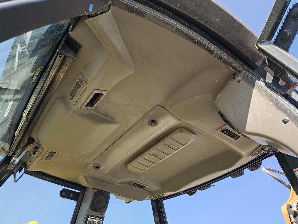 Image for 2016 Case 590SN