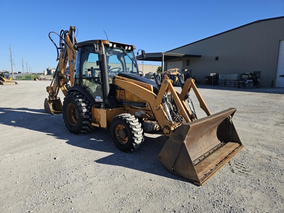 Image for 2016 Case 590SN