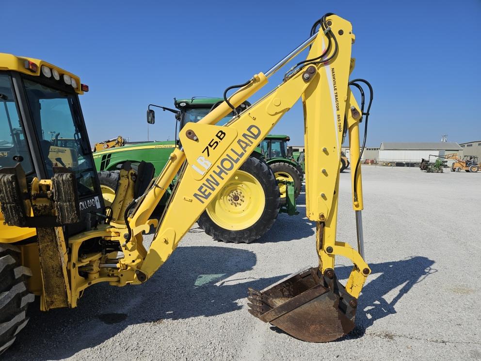 Image for 2005 New Holland LB75B