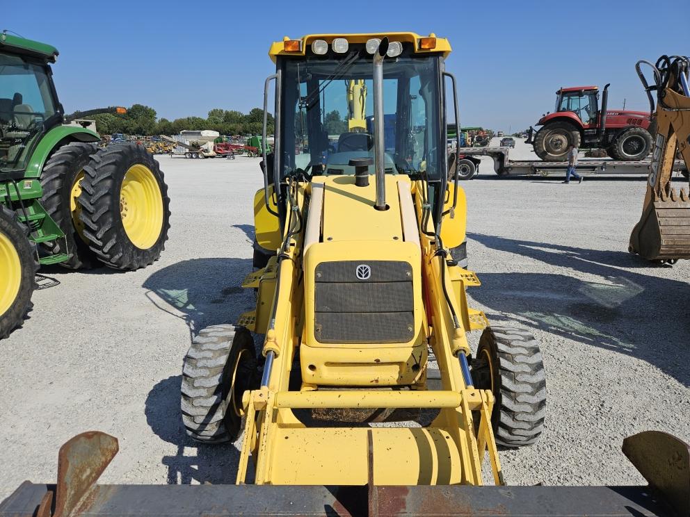 Image for 2005 New Holland LB75B