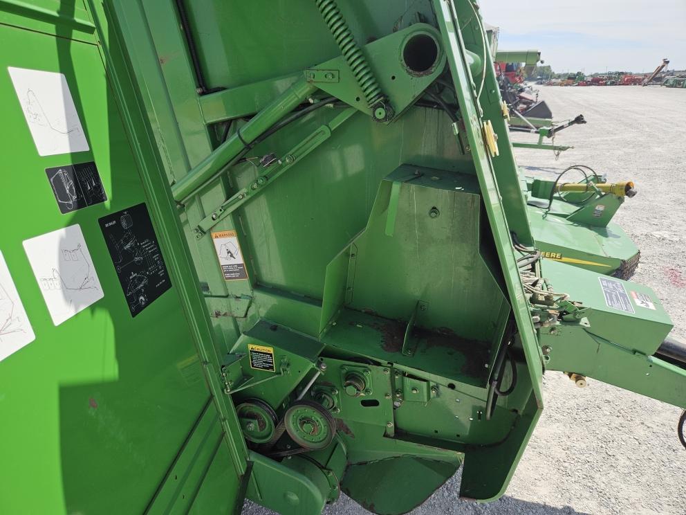 Image for 1994 John Deere 385