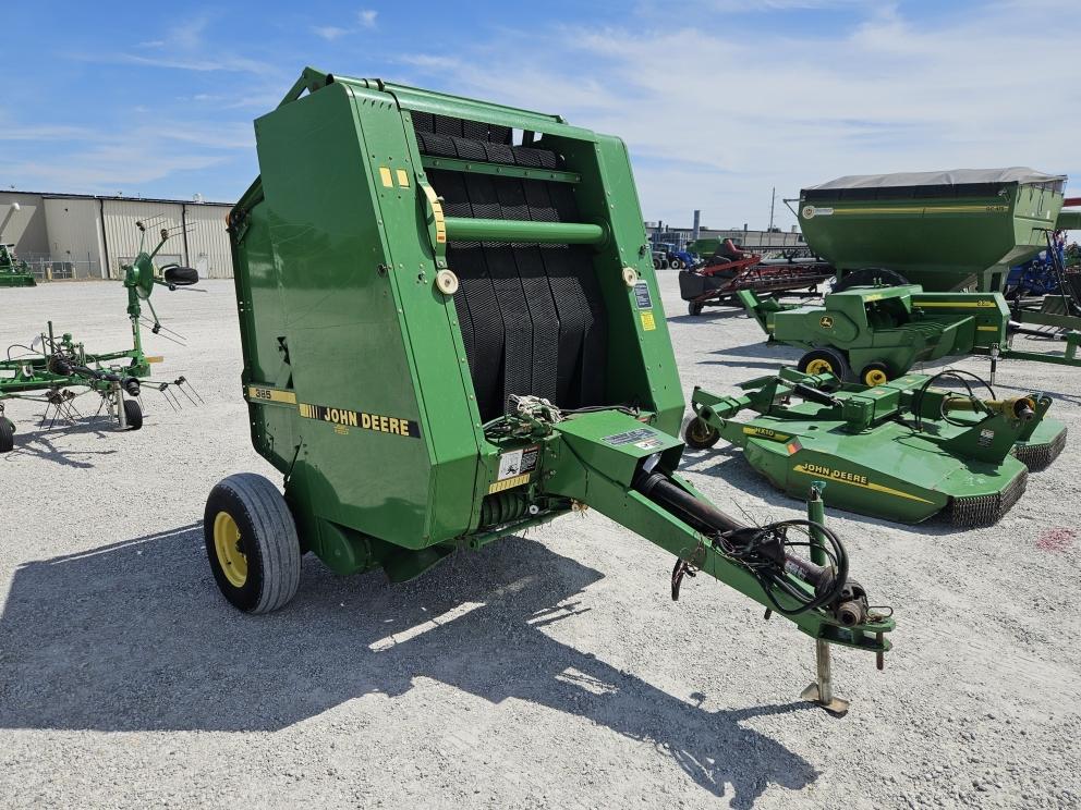 Image for 1994 John Deere 385