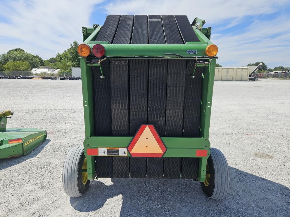 Image for 1994 John Deere 385