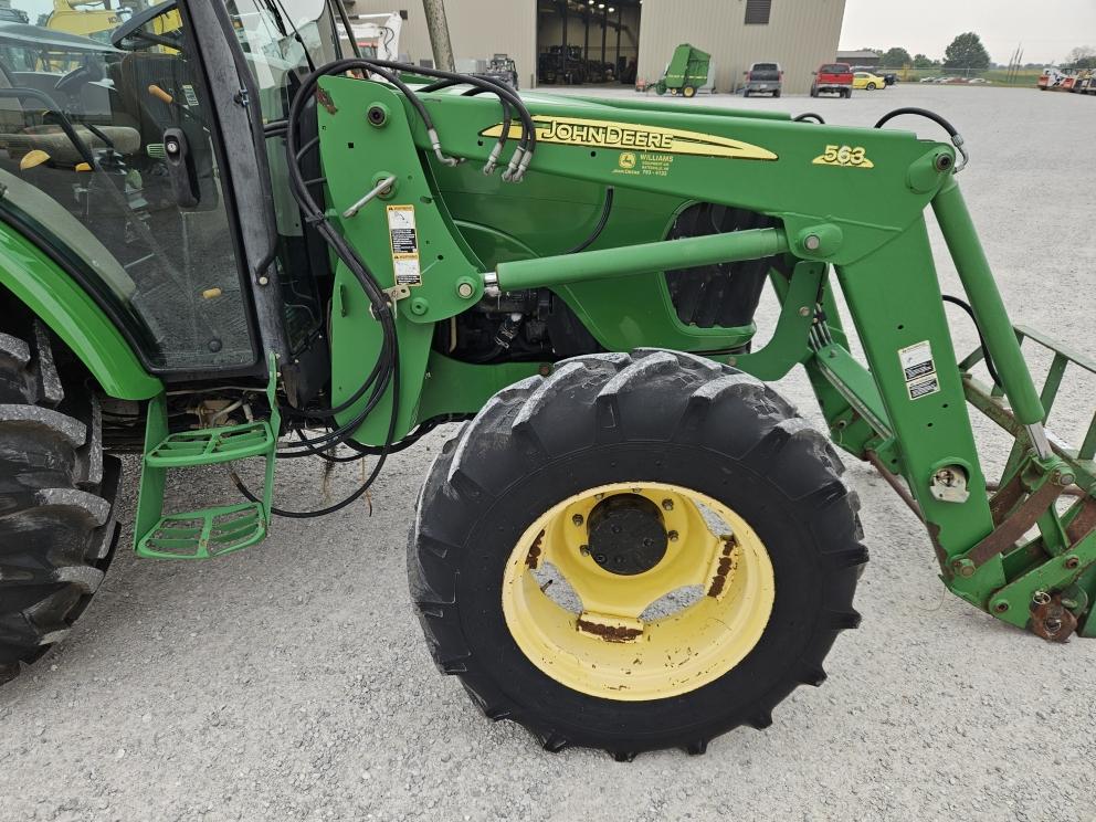 Image for 2008 John Deere 5093E