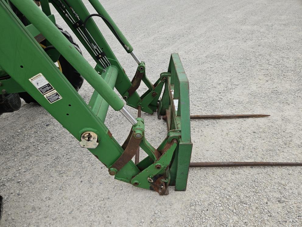 Image for 2008 John Deere 5093E