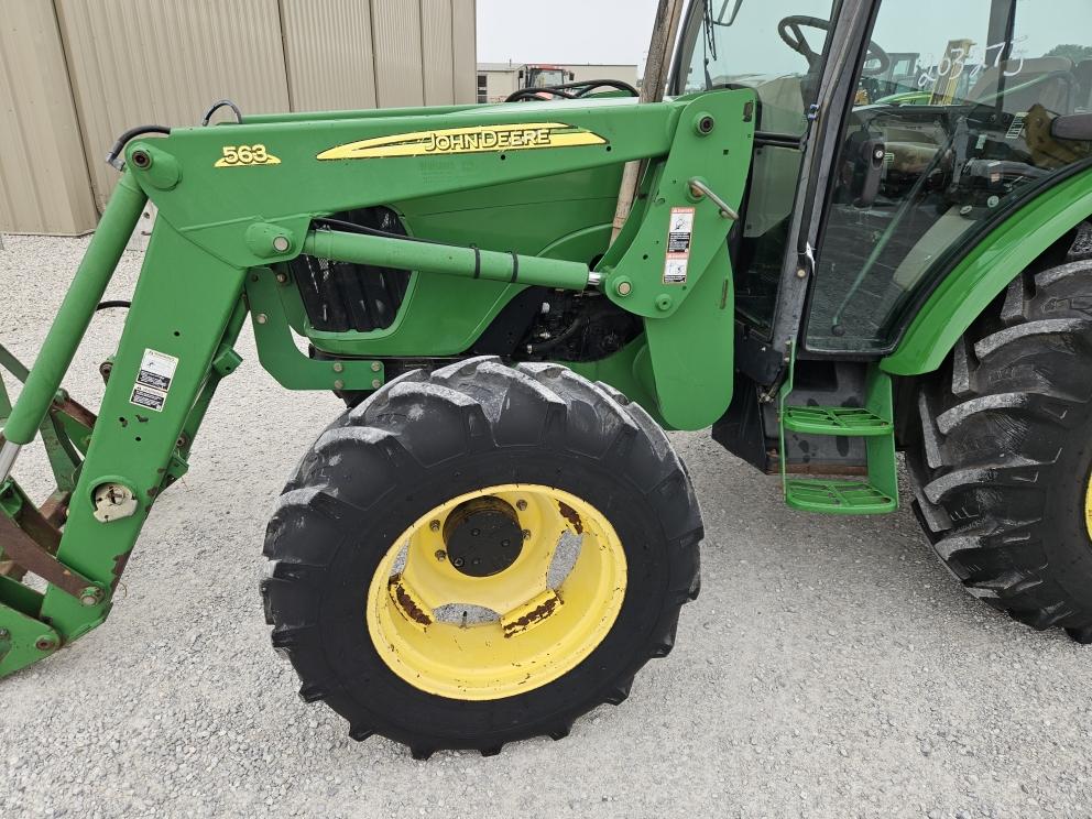 Image for 2008 John Deere 5093E