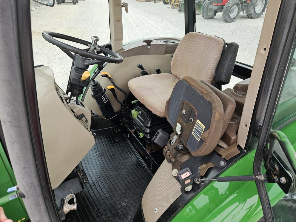 Image for 2008 John Deere 5093E