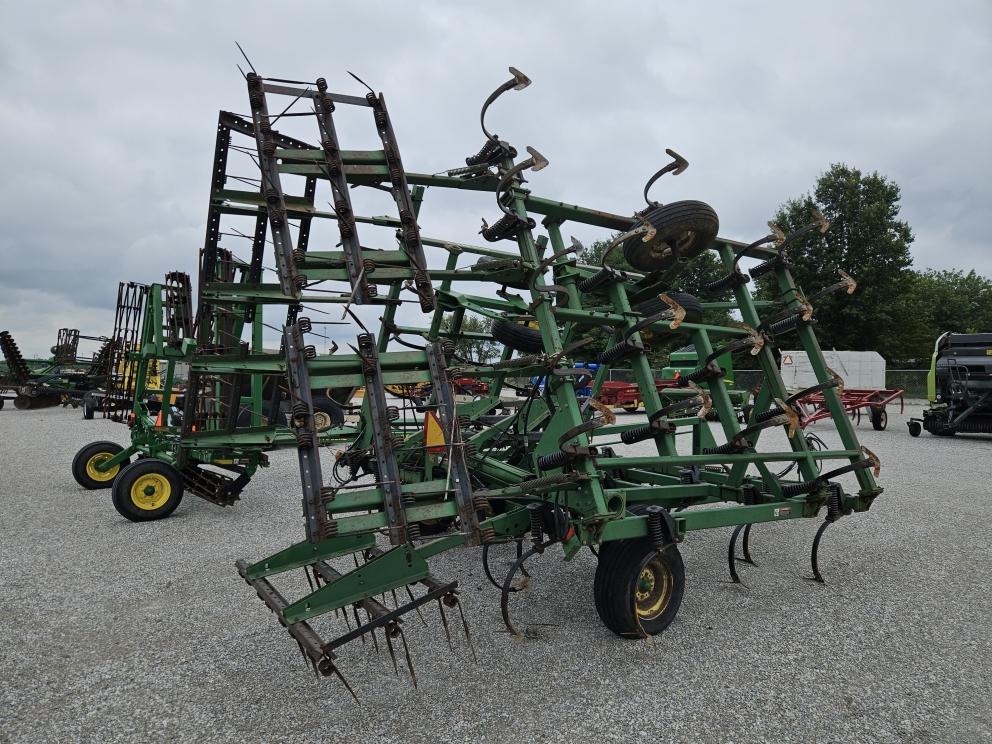 Image for 1996 John Deere 980