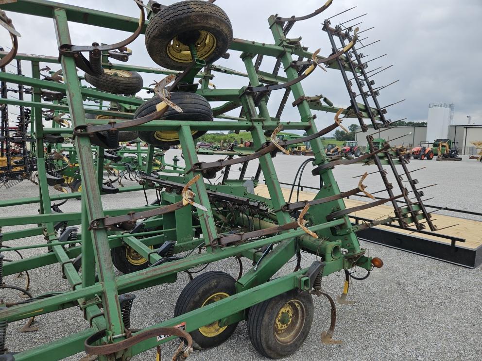 Image for 1996 John Deere 980