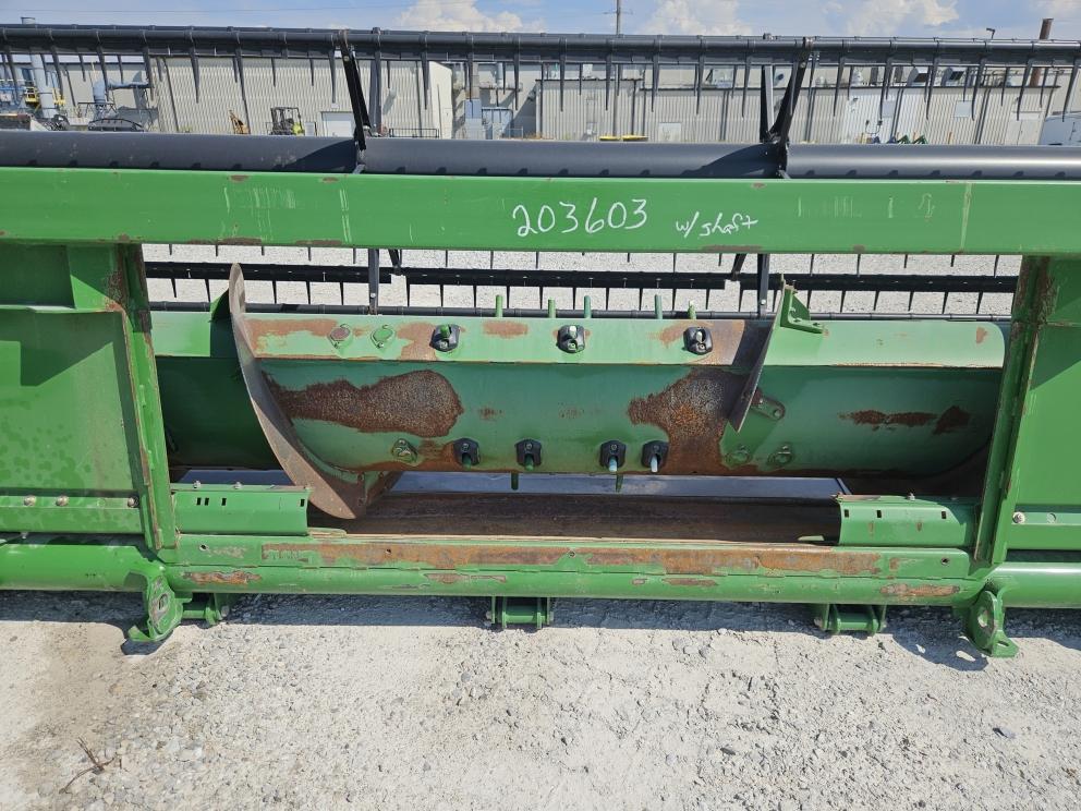 Image for 2009 John Deere 635F